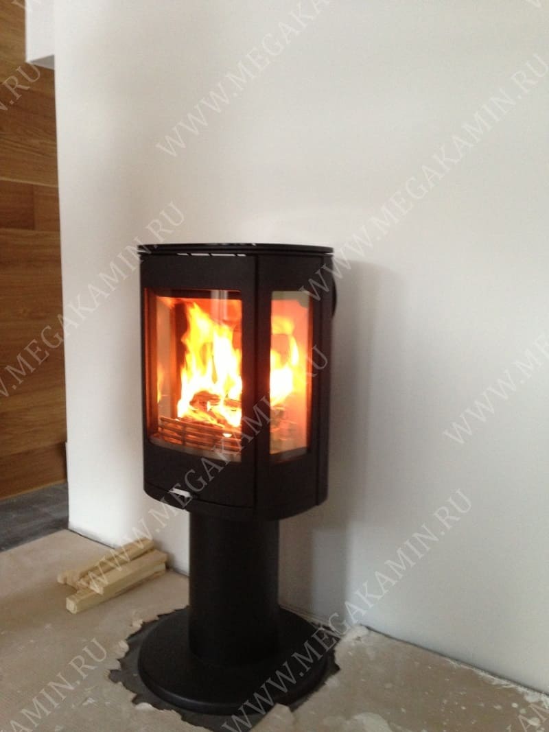 Печь-камин 15